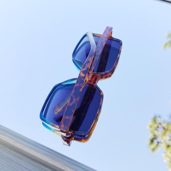 Womens Leopard Blue Square Oversized Sunglasses Colorful Frame Lat Top Lens - Picture 3 of 4